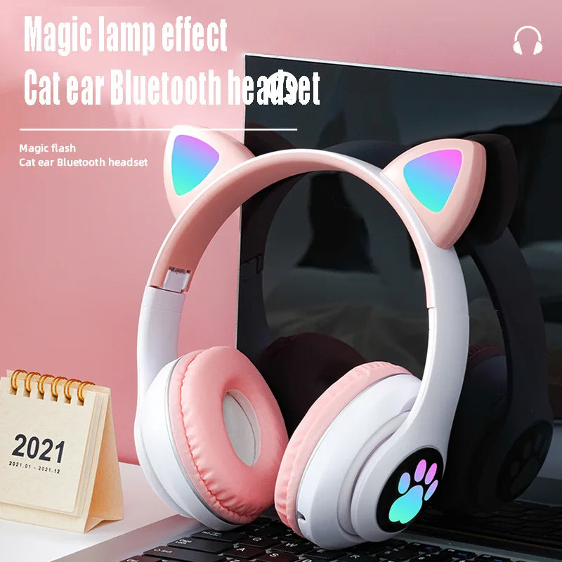 P47M Wireless Headphone
